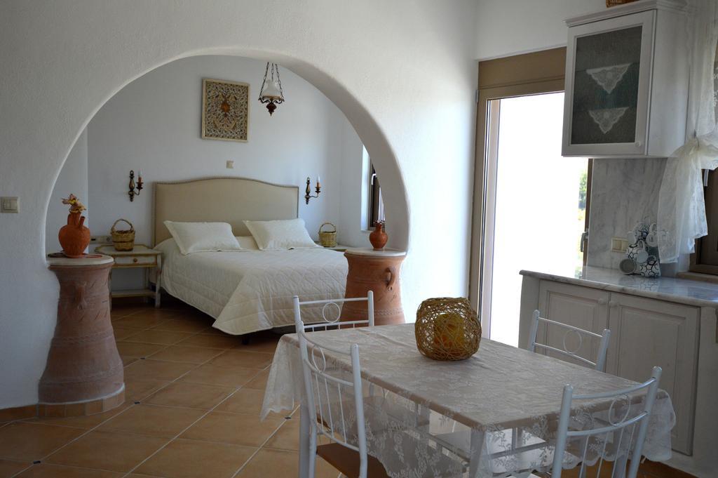 Bianca Suite & Home Psinthos Bilik gambar