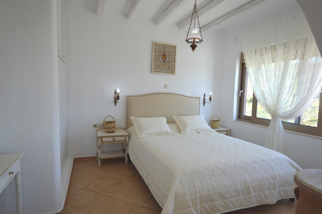 Bianca Suite & Home Psinthos Bilik gambar