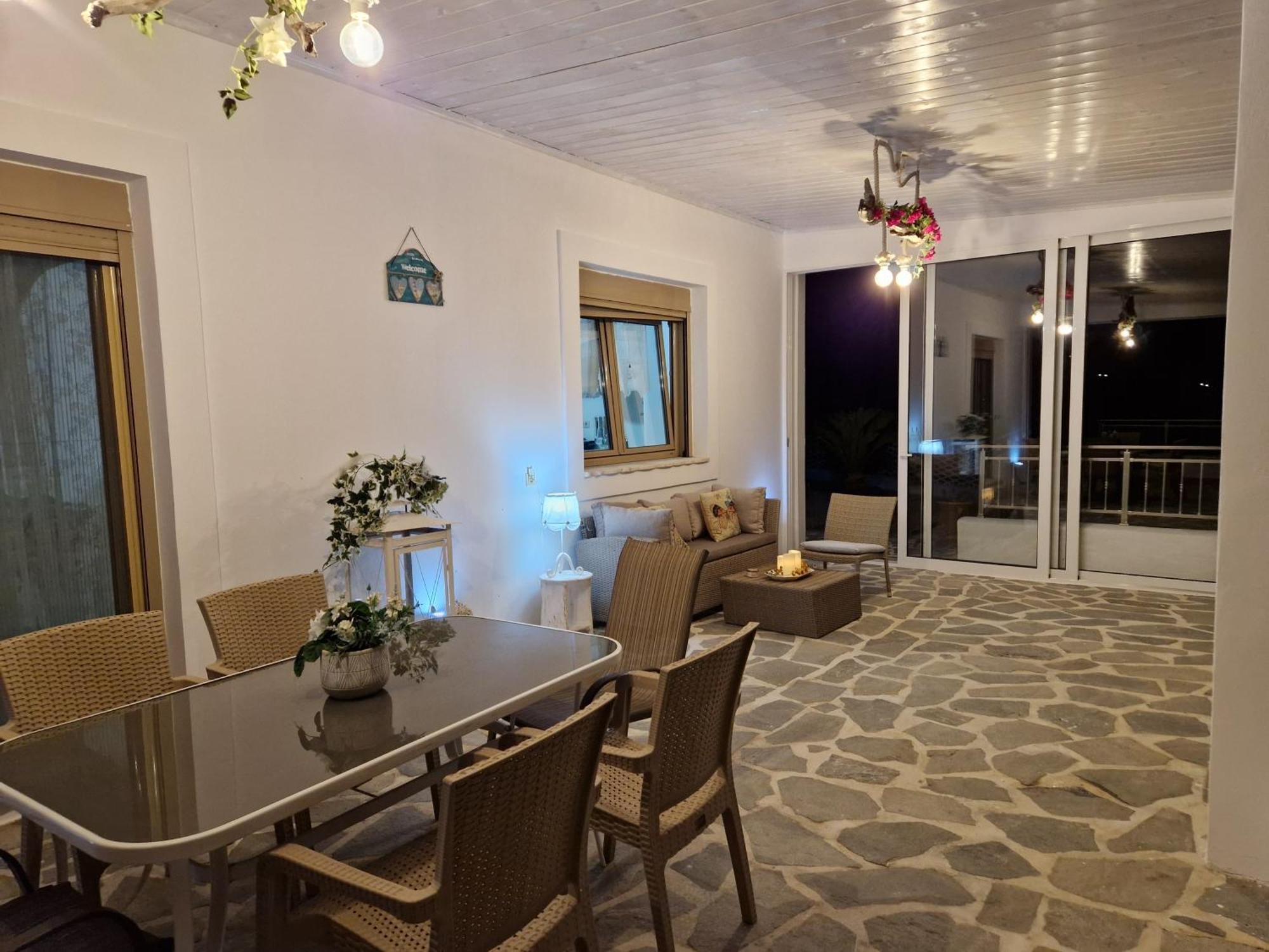 Bianca Suite & Home Psinthos Bilik gambar